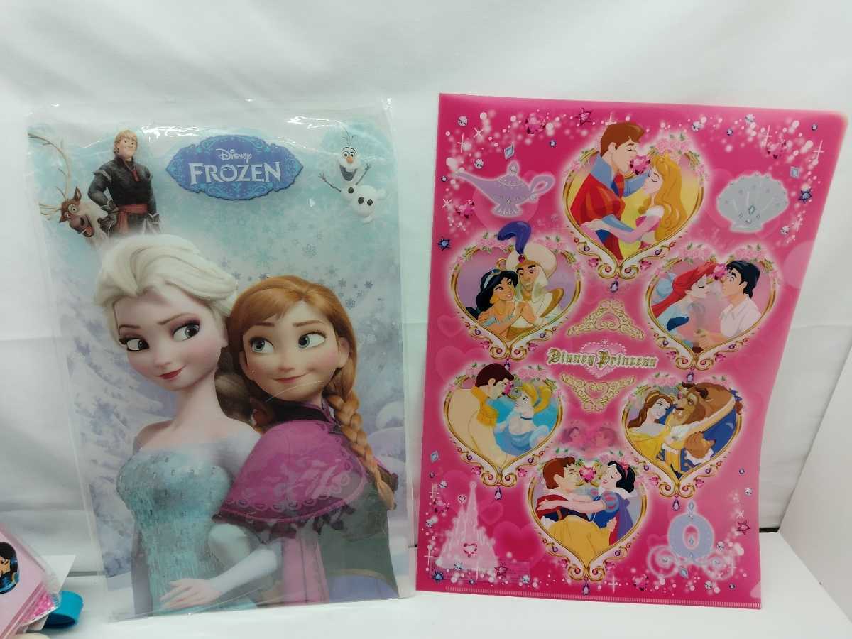 大量 ディズニー プリンセス キーホルダー アナ エルサ ツムツム ぬいぐるみ オラフ ポーチ ペンケース パズル ストラップ キーホルダー その他 売買されたオークション情報 Yahooの商品情報をアーカイブ公開 オークファン Aucfan Com