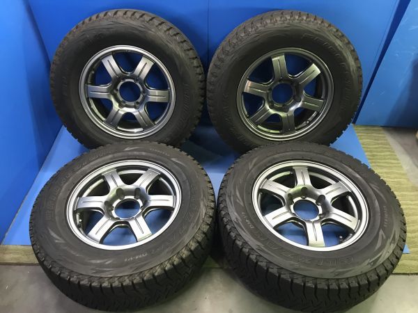 送料無料 プラド純正265/65R17 ブリヂストンBLIZZAK DM-V1 9【 BRIDGESTONE / ブリヂストン 】BLIZZAK DM-V1 アルミホイール