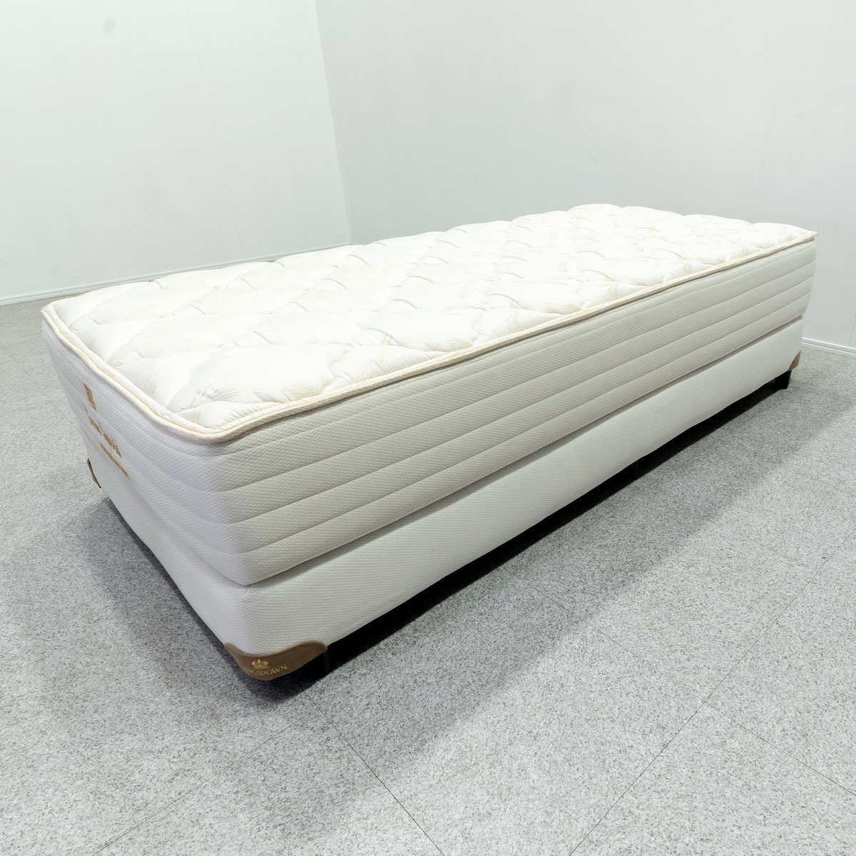 展示品【IDC大塚家具】KINGSDOWN【キングスダウン】シングルベッド