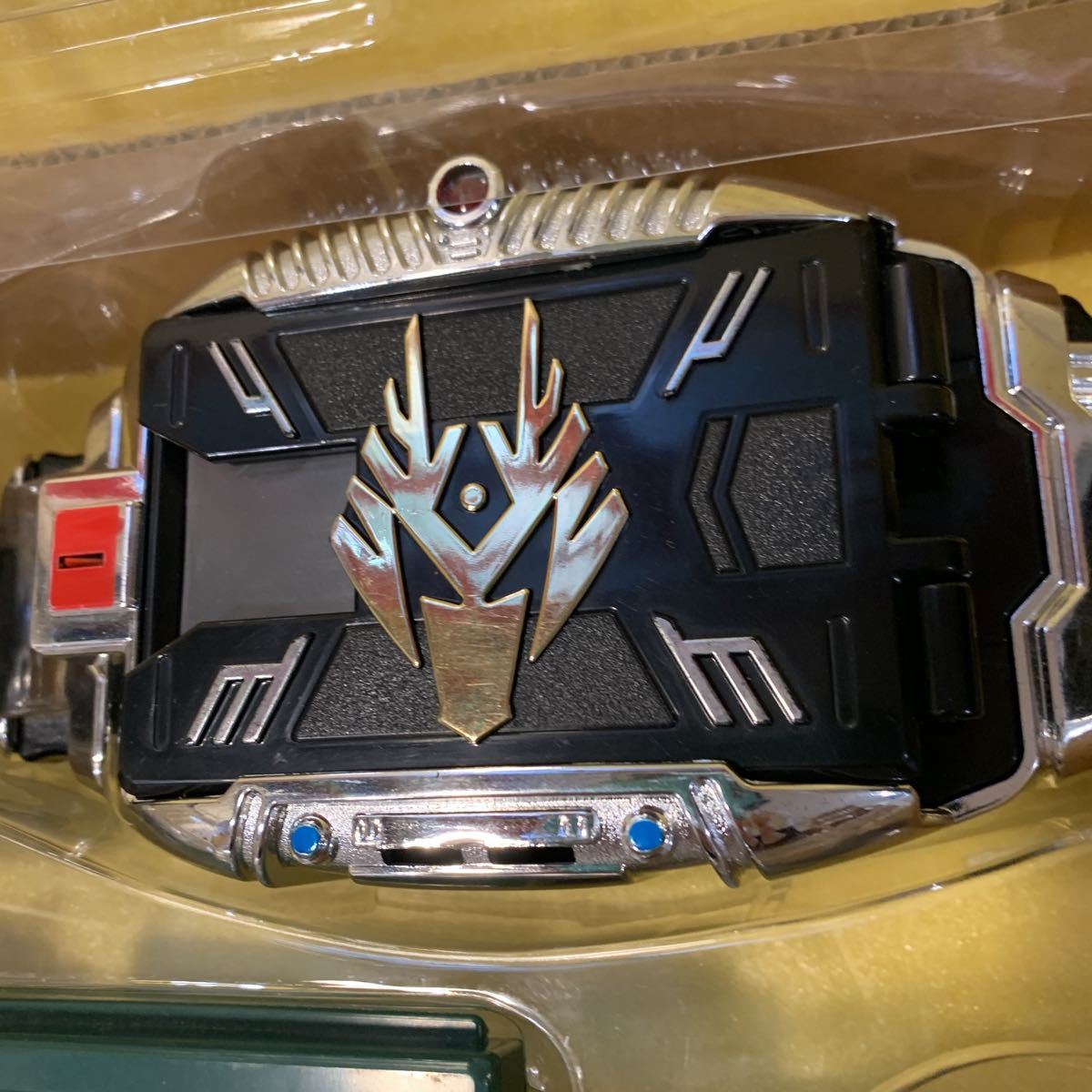 ☆中古 2002年 当時物 仮面ライダー龍騎 変身ベルト Vバックル 動作 