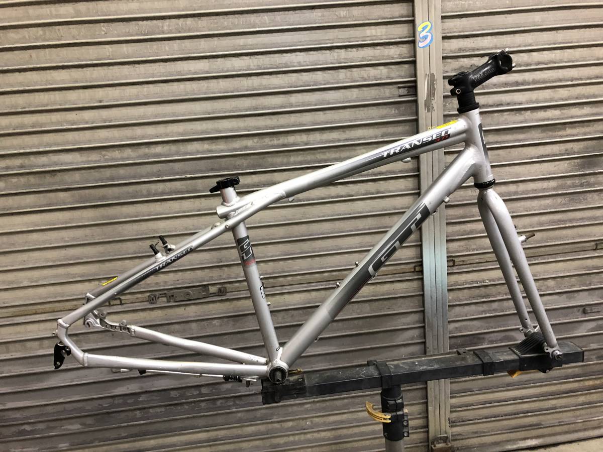 GT TRANSEO 4.0 アルミ製クロスバイクフレーム