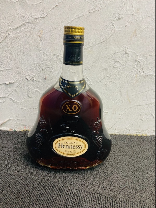 大得価，品質保証 Z-10570R お酒 ブランデー Hennessy XO ヘネシー クリアボトル 金キャップ COGNAC コニャック 700ml 40％(ヘネシー)｜売買されたオークション情報、yahooの商品情報をアーカイブ公開 - オークファン コニャック