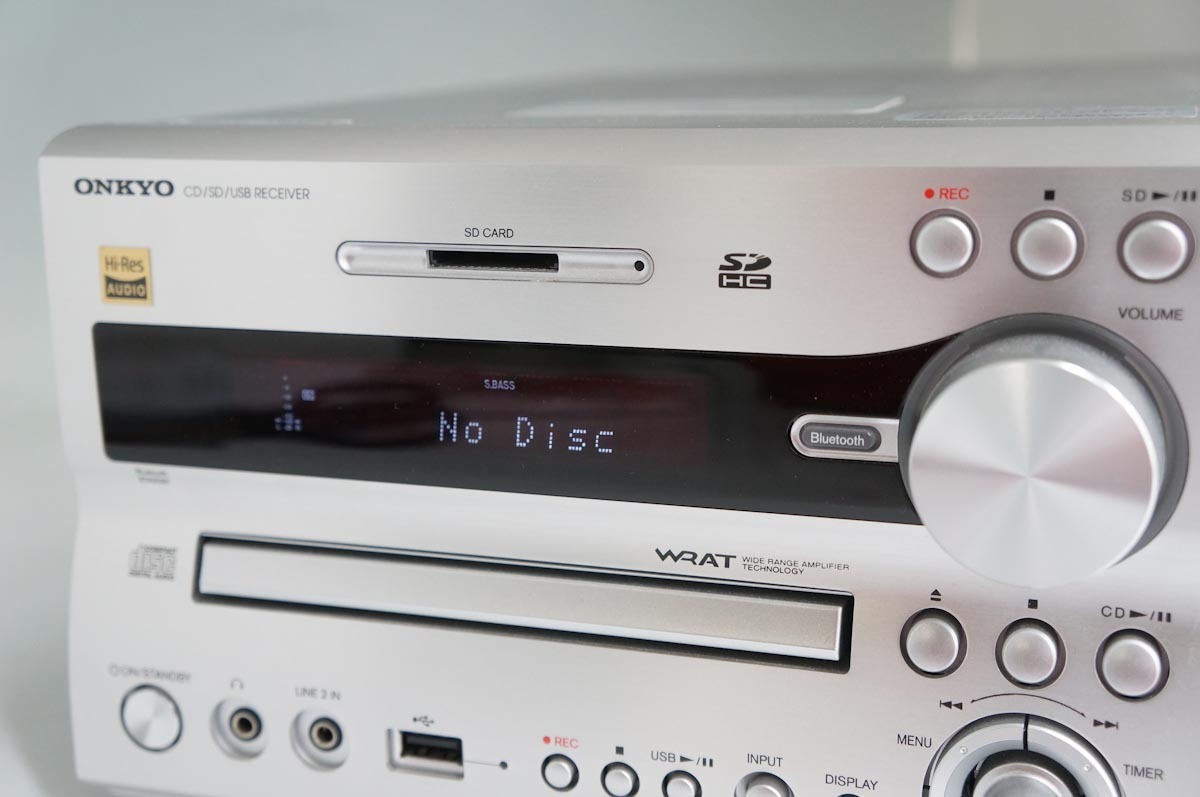 ONKYO オンキョー CD/SD/USBレシーバーシステム X-NFR7TXのレシーバー