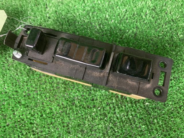  シルビア E-KPS13 パワーウインドウスイッチ WKO 25401-56A00(日産用)｜売買されたオークション情報、yahooの商品情報をアーカイブ公開 - オークファン 日産用
