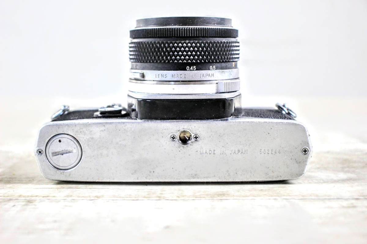 No.495【ジャンク】OLYMPUS オリンパス OM-1 フィルムカメラ レンズOM