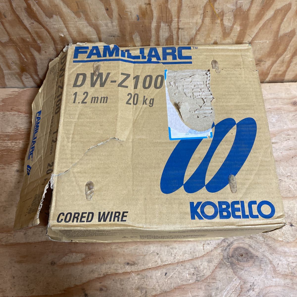 本物保証，新品 品 神戸製鋼所 コベルコ FAMILIARC 全姿勢用フラックス入りワイヤ DW-Z100 1.2mm 20kg 溶接ワイヤー 郵(消耗品)｜売買されたオークション情報、yahooの商品情報をアーカイブ公開 - オークファン 消耗品