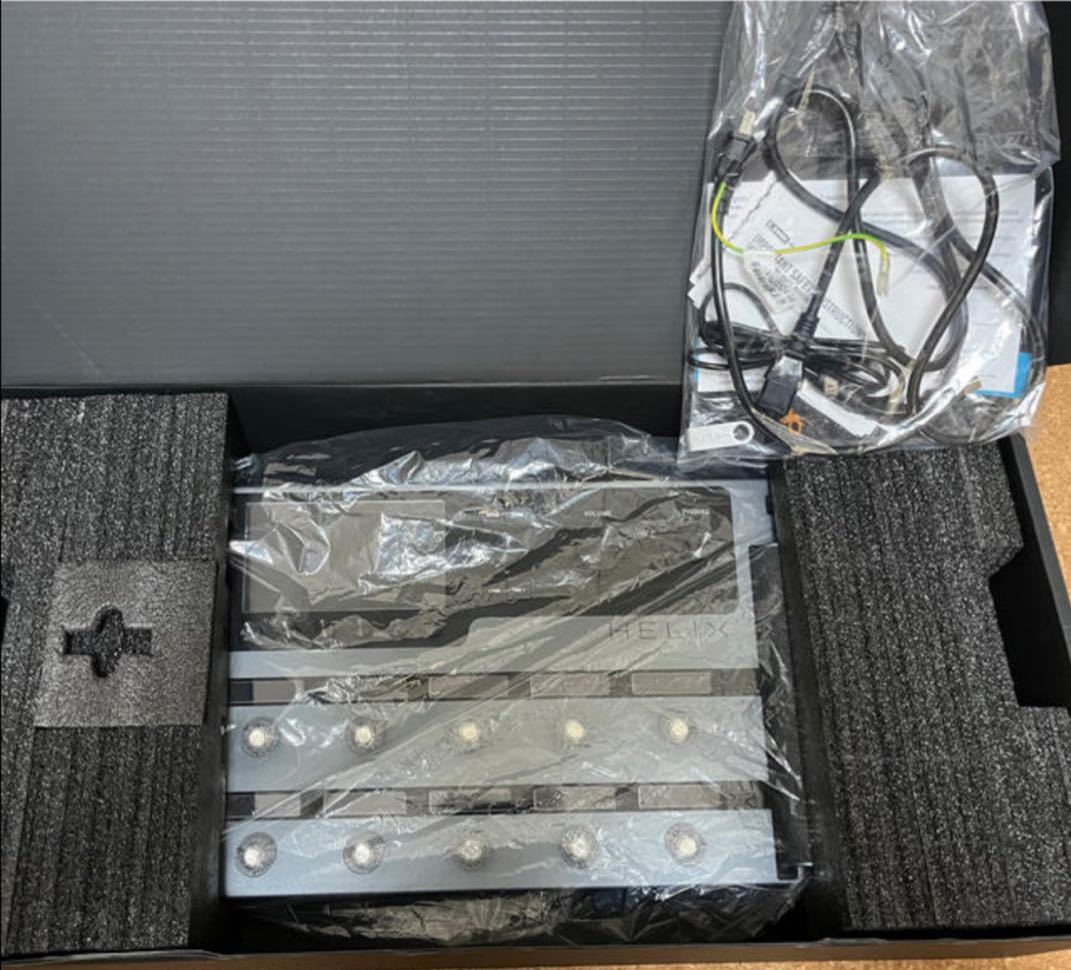 LINE6 Helix Floor Space Gray 限定色 【公式通販】
