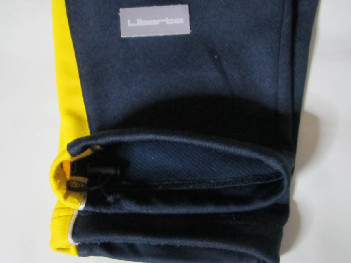 14 2021年購入品 中古 良品 Liberta リベルタ サッカースクール 145cm