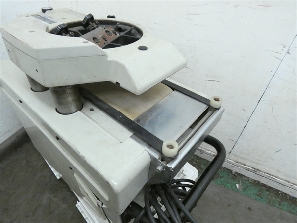 マキタ LP1802C 超仕上げカンナ makita - 中古品 | 「マキタ超仕上カンナ」の落札相場・落札価格 Yahoo!オークション 中古品配送不可&frasl;引取限定(大阪箕面) B2 makita(マキタ) オート 2026年最新Yahoo!オークション オートリターン超仕上げカンナ APPS-BICENTENARIO-PRD-01
