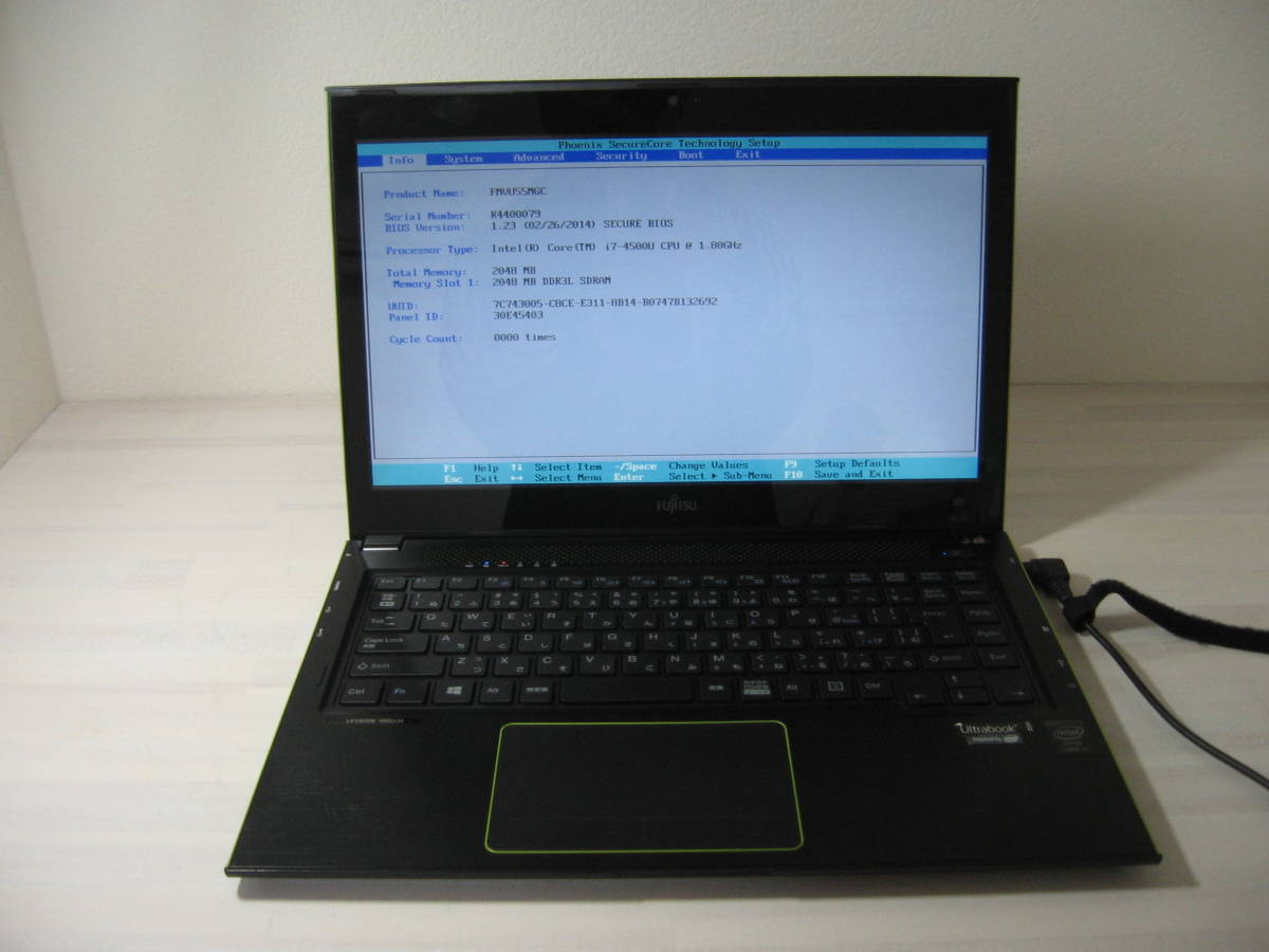 ★LIFEBOOK UH55/M(MGC)★HDDなし★i7 4500U★ヒンジカバー2/1欠損★