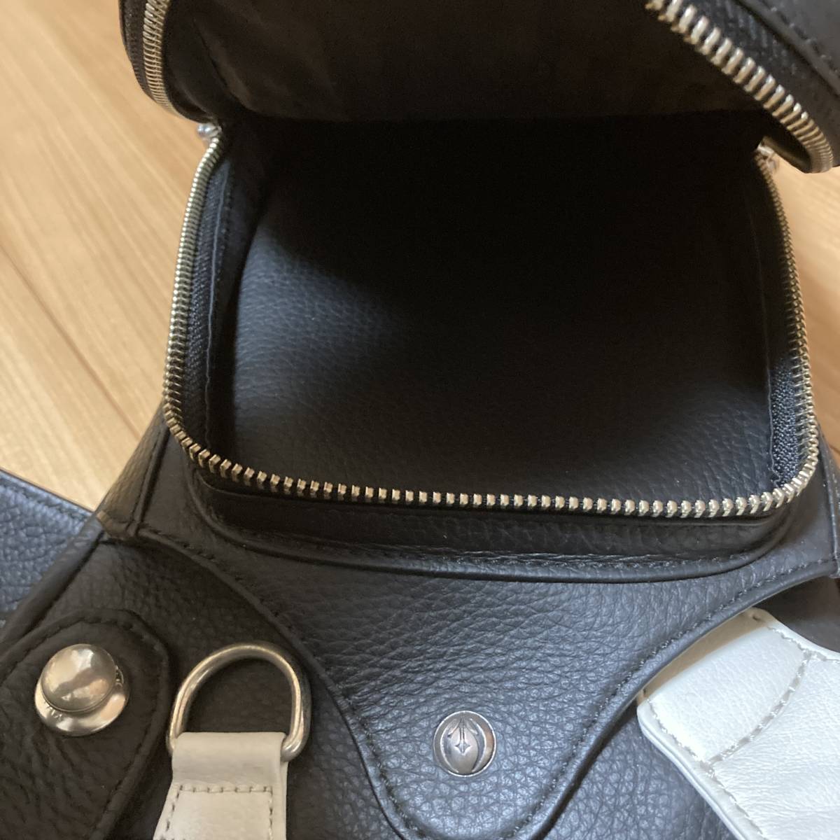 未使用 限定品】 GANCRAFT LEATHER BANK FISHING BAG ガンクラフト 