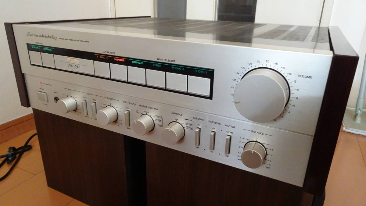 ジャンク品プリメインアンプ PMA-790 DENON