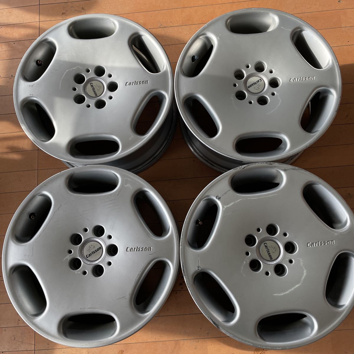 カールソン carlsson アルミホイール 4本 18インチ 8.5J オフセット42 
