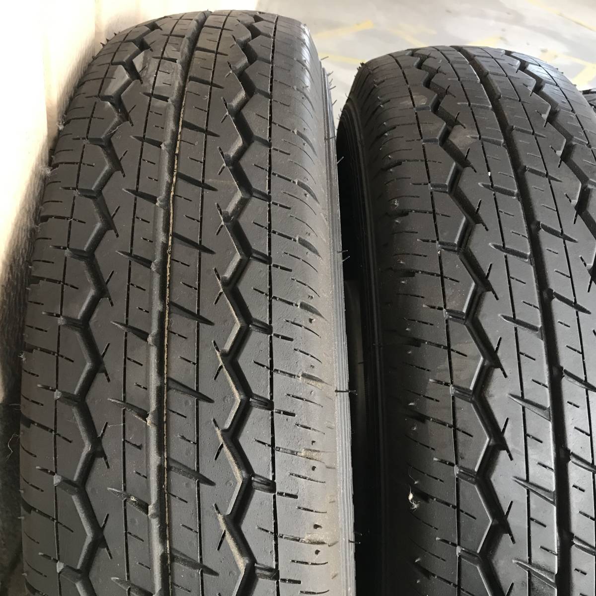 バリ山 貨物用タイヤ 145R12 6PR LT 4本 ダンロップ DUNLOP DIGI-TYRE 