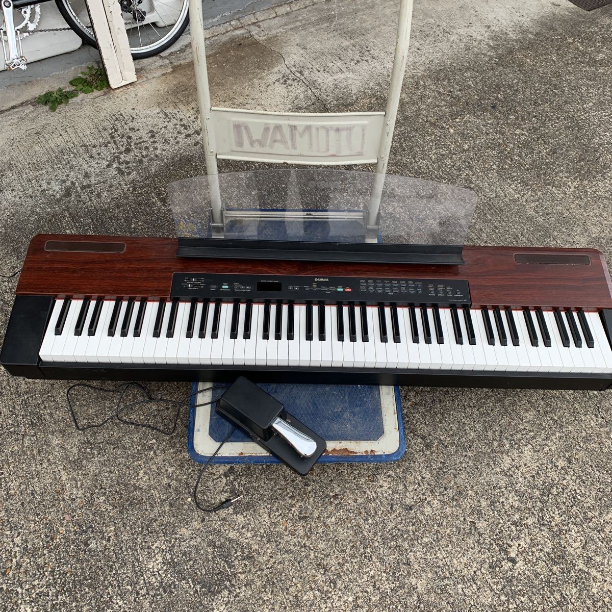 YAMAHA ヤマハ電子ピアノ P-120 2004年製 88鍵 ペダル付き 音出し確認 