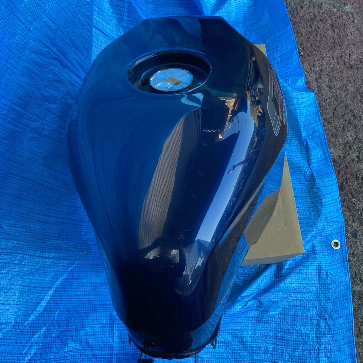 ホンダCB-1 ガソリンタンク 純正中古 ガソリンタンク タンク 純正