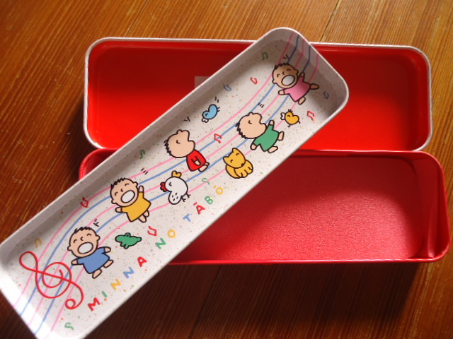 サンリオ みんなのたあ坊 ター坊 2段缶ペンケース 筆入れ 筆箱 スチール製 1990年製 ペンケース 売買されたオークション情報 Yahooの商品情報をアーカイブ公開 オークファン Aucfan Com