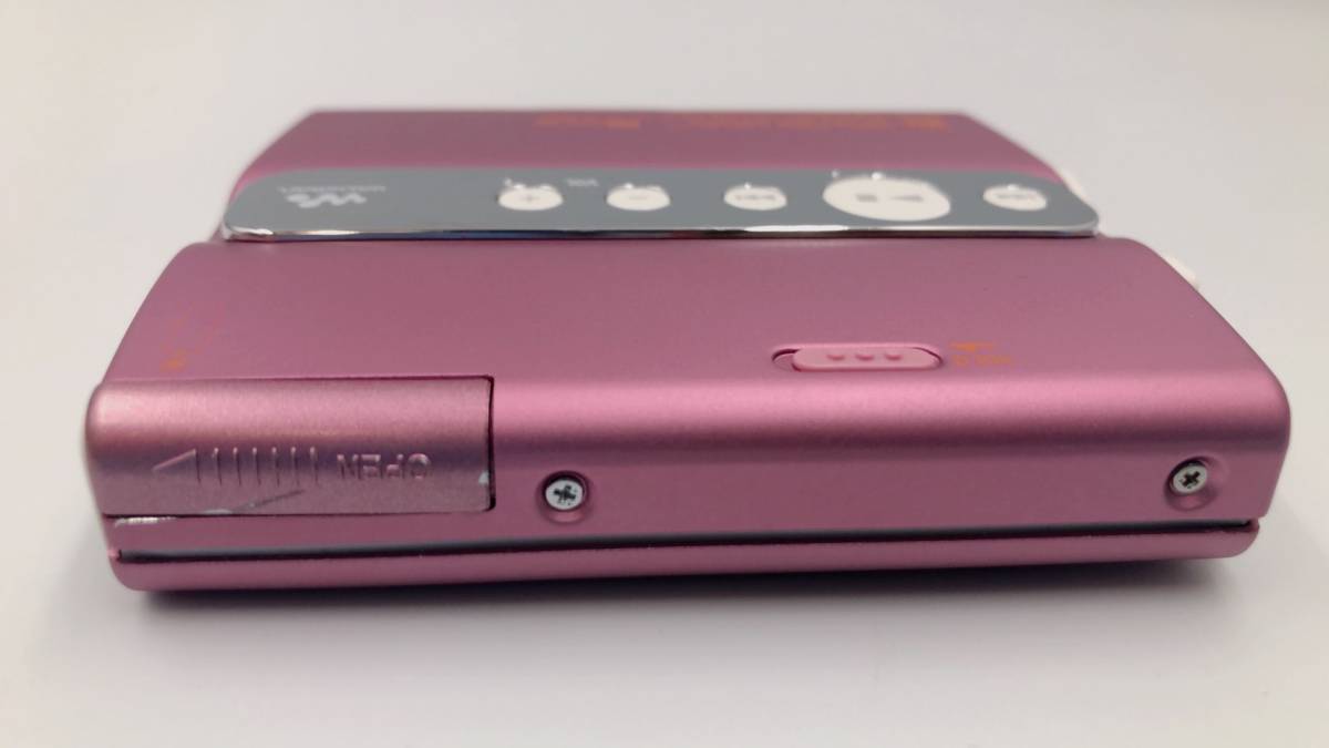 概ね美品 動作品 SONY MZ-EH70 Hi-MD WALKMAN ポータブルMDプレーヤー