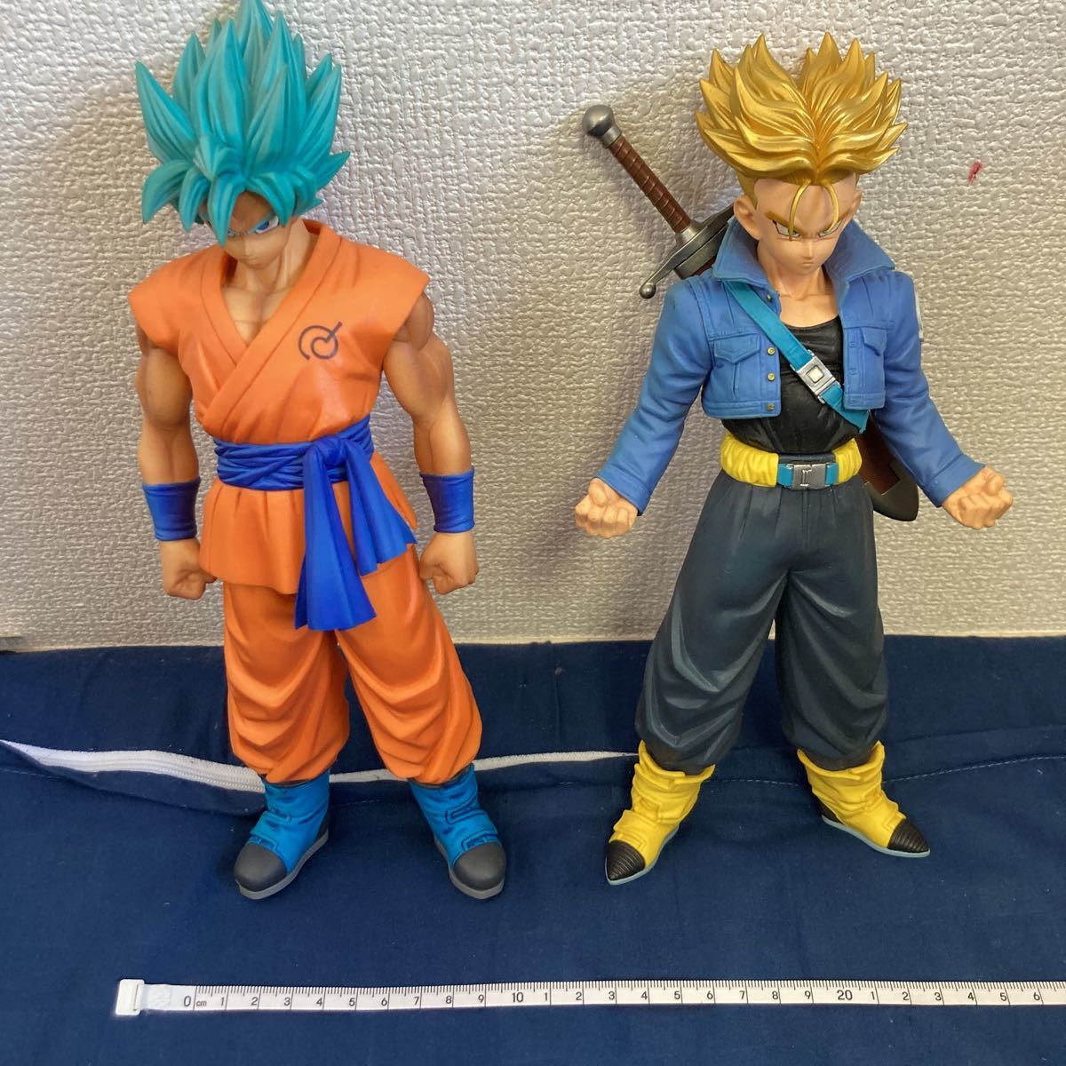 ドラゴンボール フィギュア 孫悟空 トランクス 超サイヤ人 DRAGONBALL 