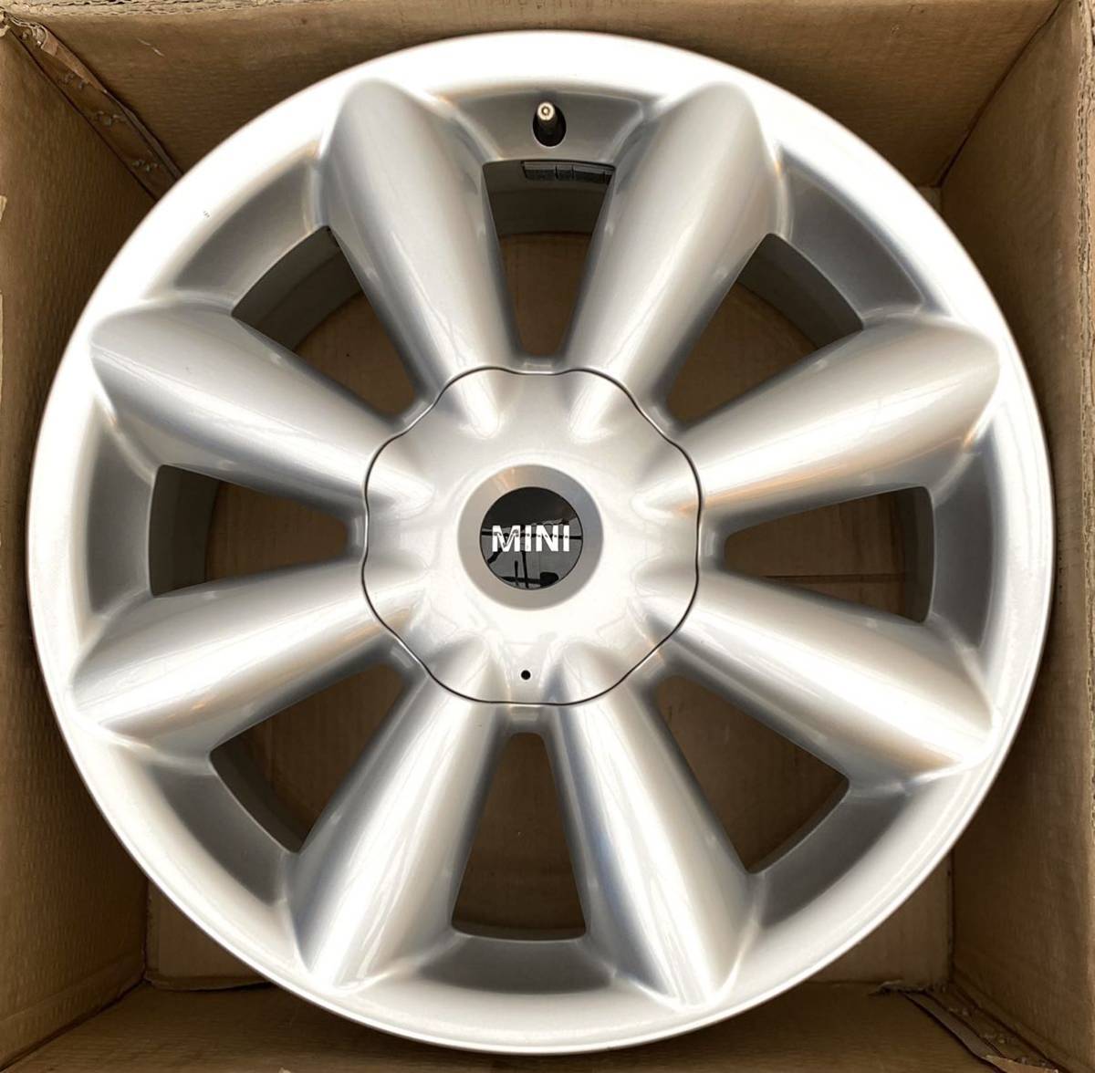 ◇即決◇極上美品 ミニ MINI クロスオーバー R60 ターボファンR126 