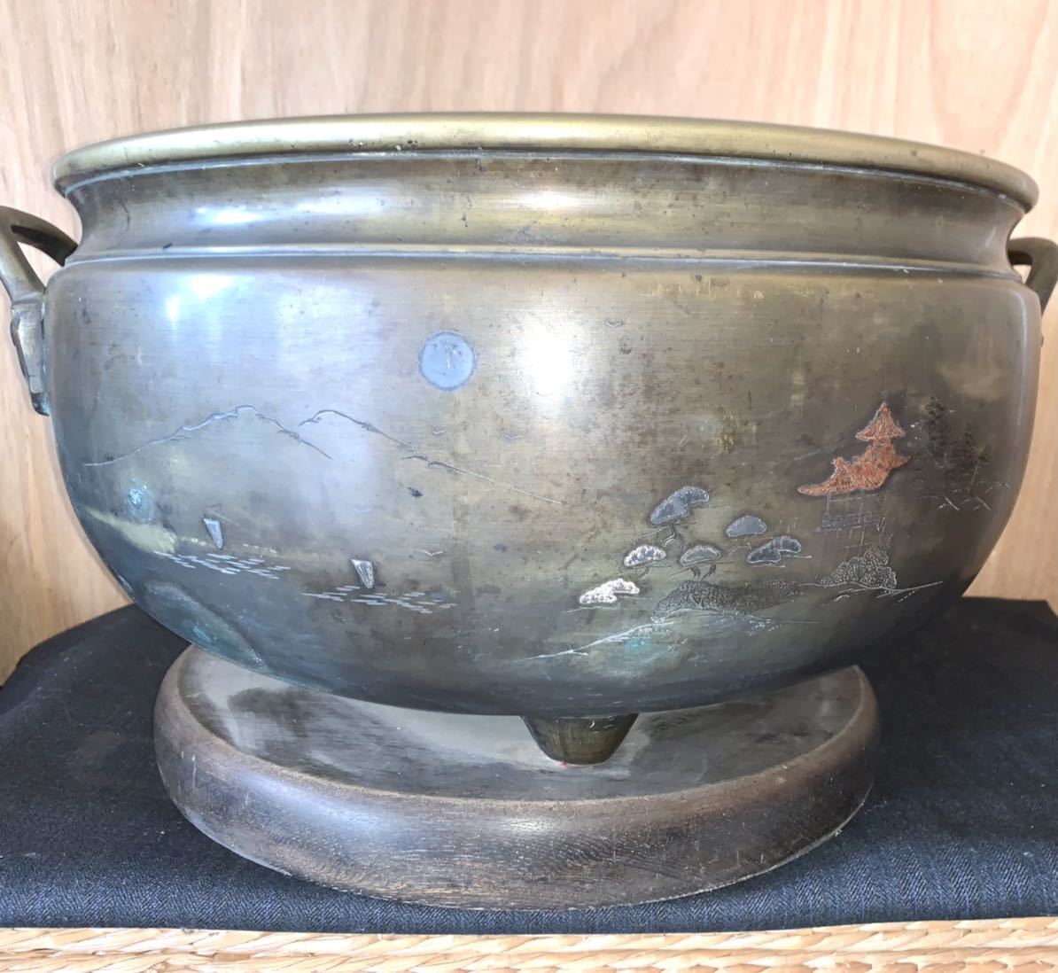 昌龍銘入り 茶道具 獣耳 銅製火鉢、真鍮アンティーク彫刻火鉢、貴重