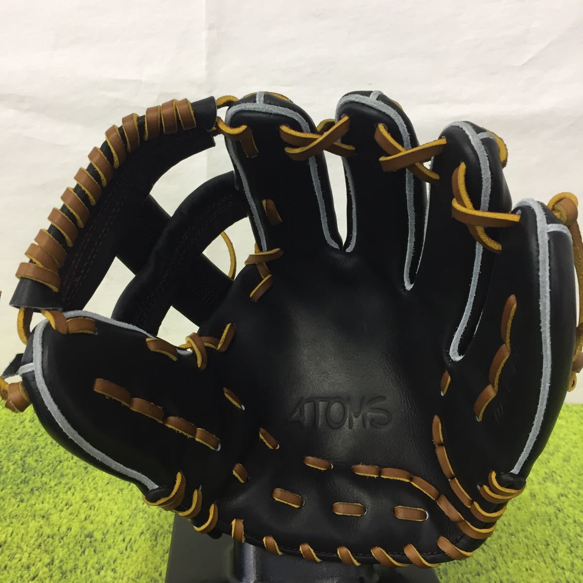 G-9784 アトムズ ATOMS 軟式 牧型 内野手用 グラブ グローブ 野球 中古