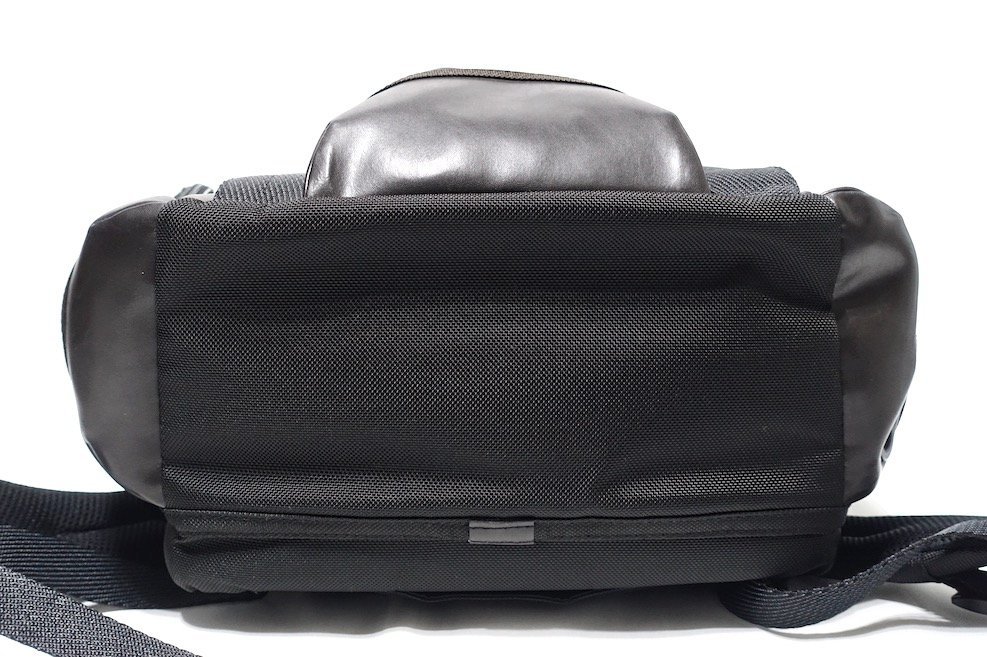 美品 TUMI トゥミ ALPHA BRAVO アルファブラボー ショーデラックス 