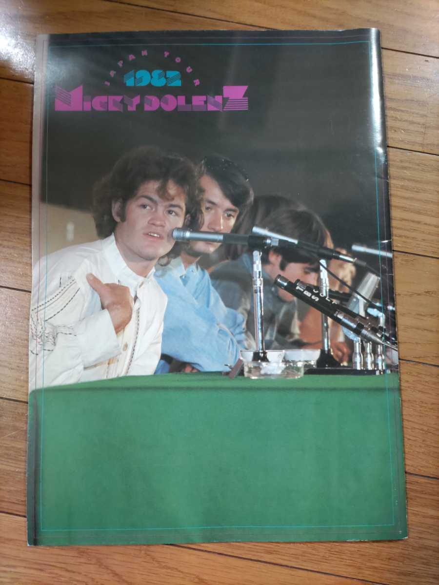ザ モンキーズ The Monkees ミッキー ドレンツ 19年来日公演パンフ Monkees The 売買されたオークション情報 Yahooの商品情報をアーカイブ公開 オークファン Aucfan Com
