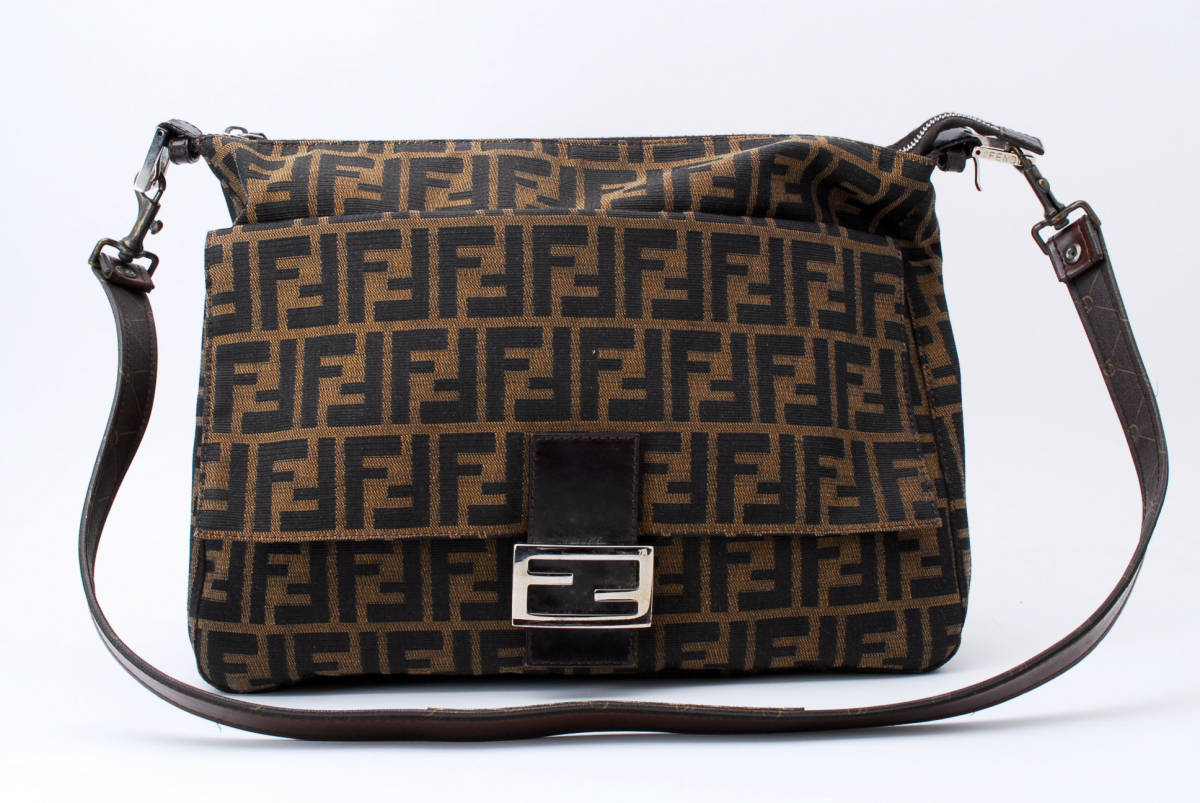 【1円スタート】訳あり　FENDI　フェンディ　ズッカ　マンマバケット　レザー　キャンバス　ショルダーバッグ　クロスボディバッグ 22-1449