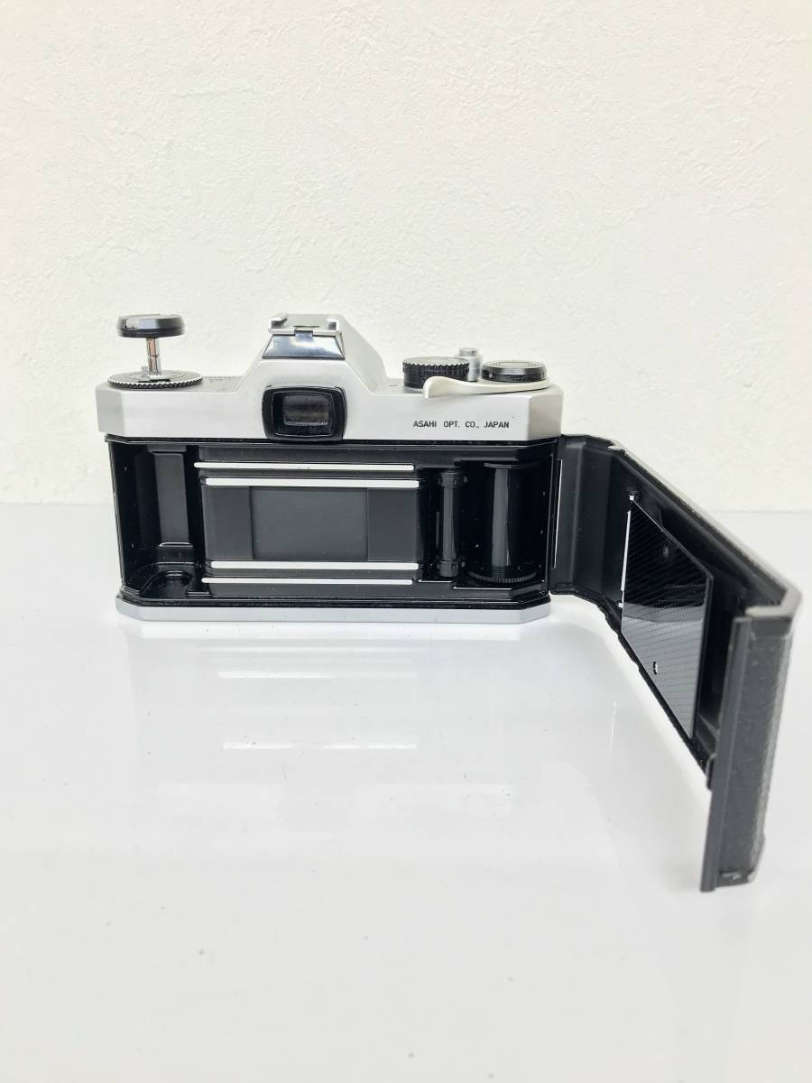 [IY1391]カメラ　フィルムカメラ　おまとめ Canon Canon/FTb Canonet PENTAX PENTAX/SL　PENTAX/SPOTMATIC F ジャンク品　80サイズ フィルムカメラ ジャンク品 Canon（キヤノン）のフィルムカメラ代表機種まとめ F-1 一眼レフ フィルムカメラ｜コメ兵｜公式日本最大級のリユースデパート