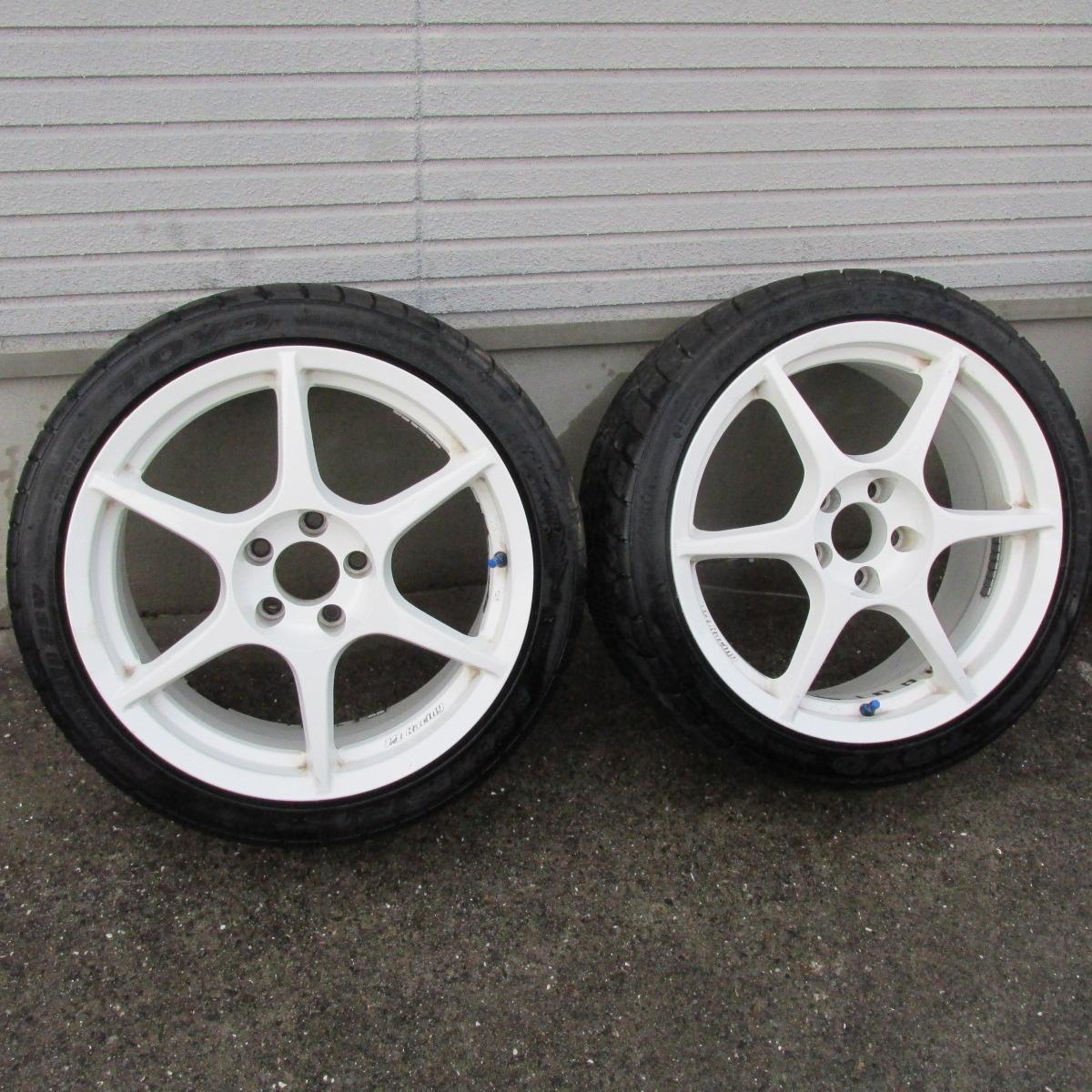 Buddy club p1レーシング、18インチ,8J、114．3，5穴 