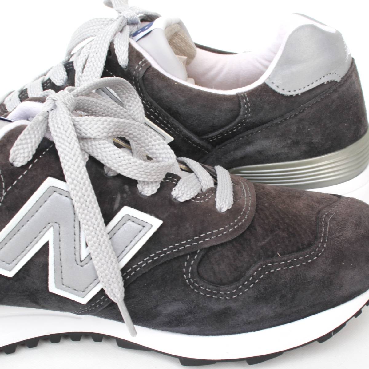 21501)未使用デッドストックnewbalanceニューバランスM1400NVサイズUS9 