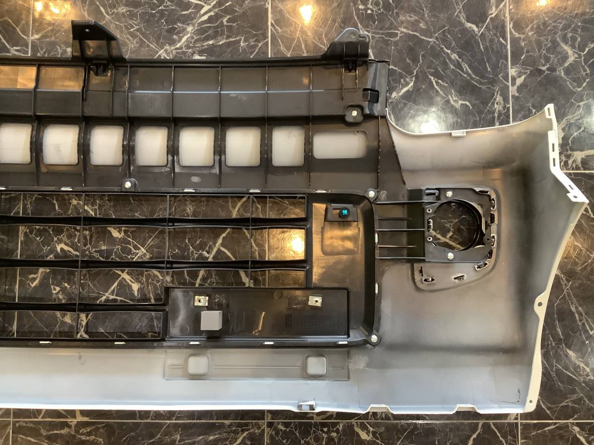 新車外し】【美品】 DA17W エブリィワゴン 純正フロントバンパー