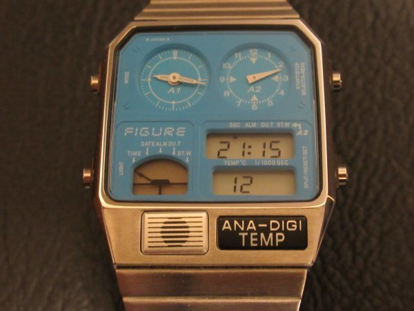 シチズン アナデジテンプ TiCTACオリジナル Movement In Motion FIGURE