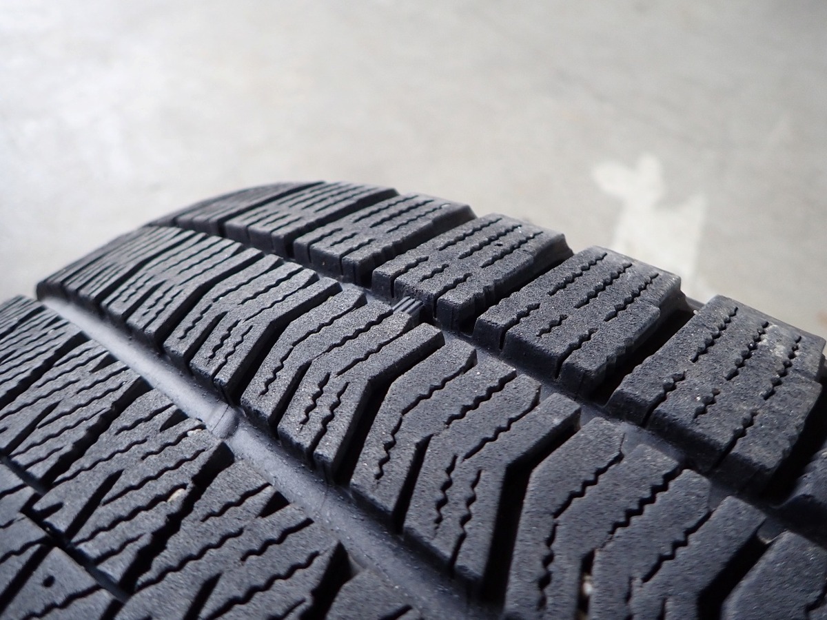 NP1102【送料無料215/45R17】プリウス ウィッシュ 86 BRZなどに BS