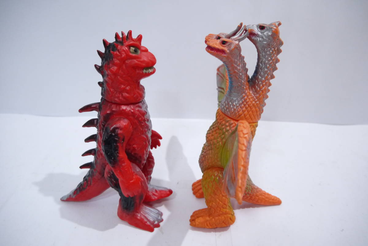 1596T/当時物 ブルマァク 怪獣ソフビ 宇宙超怪獣 キングギドラ&大怪獣