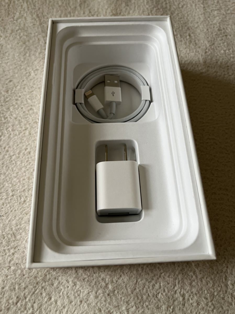 ソフトバンク　iPhone11 256GB ブラック　iOS15.3.1 本体のみ　SIMロックありBLACK ブラック 256GB iPhone11 &frasl;MWM72J&frasl;A 、softbankiPhone11 ゴールド