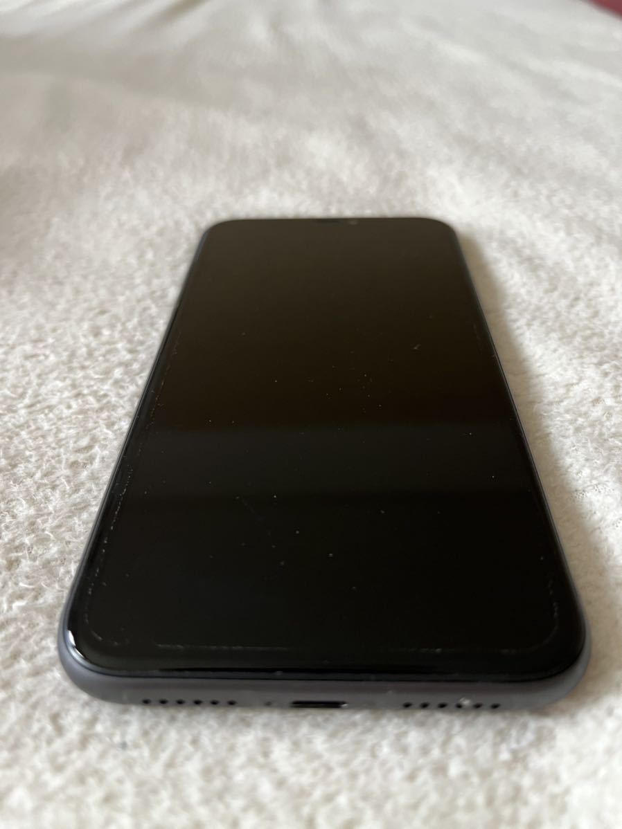 ソフトバンク　iPhone11 256GB ブラック　iOS15.3.1 本体のみ　SIMロックありBLACK ブラック 256GB iPhone11 &frasl;MWM72J&frasl;A 、softbankiPhone11 ゴールド