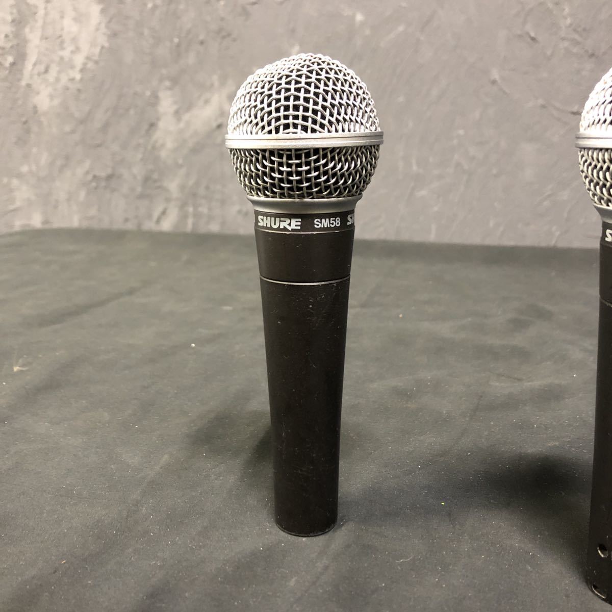 A0 sa) Shure SM-58 ダイナミックマイク 2本セット シュアー ゴッパー