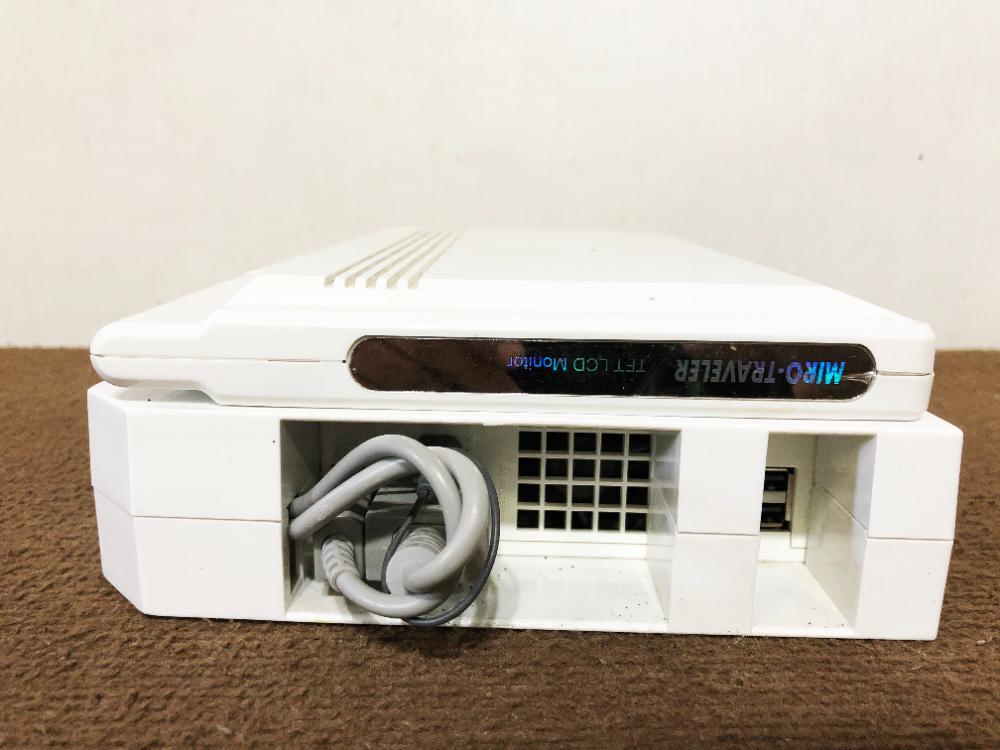 任天堂 Wii専用モニター Miro Traveler Tft Lcdモニター 本体 Acコード付 念のためジャンク品扱い Miro Traveler U496 アクセサリ 周辺機器 売買されたオークション情報 Yahooの商品情報をアーカイブ公開 オークファン Aucfan Com