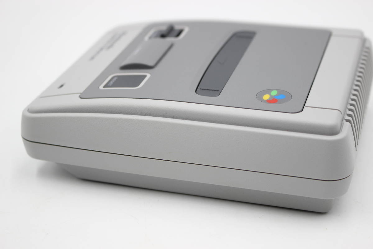 極美品動作品 Nintendo&frasl;任天堂 CLV-301 SUPER FAMICOM