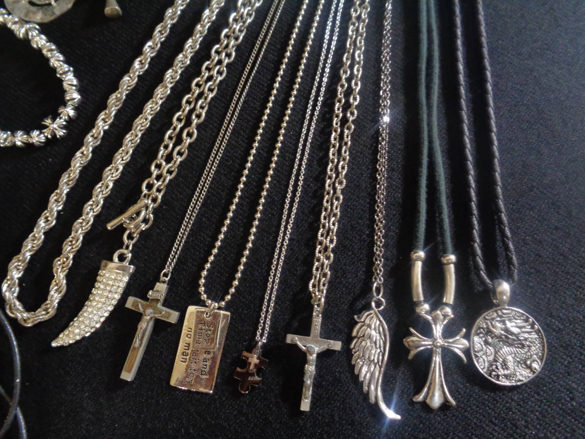 100円 大量 Guess含む メンズアクセサリー ネックレス ブレスレット ウォレットチェーン 23点セット クロス フェザー 牙 K 03 ネックレス 売買されたオークション情報 Yahooの商品情報をアーカイブ公開 オークファン Aucfan Com