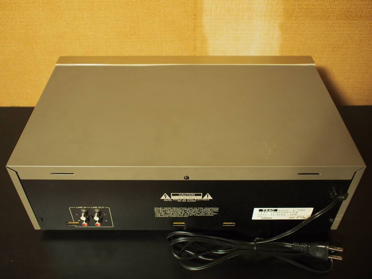 ♪TEAC V-1050 動作品 リモコン付属 ティアック最後の3ヘッドカセット