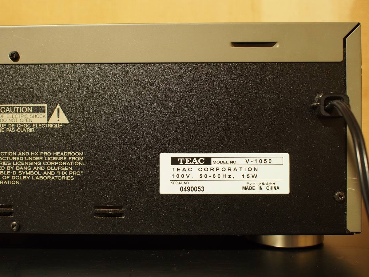 ♪TEAC V-1050 動作品 リモコン付属 ティアック最後の3ヘッドカセット