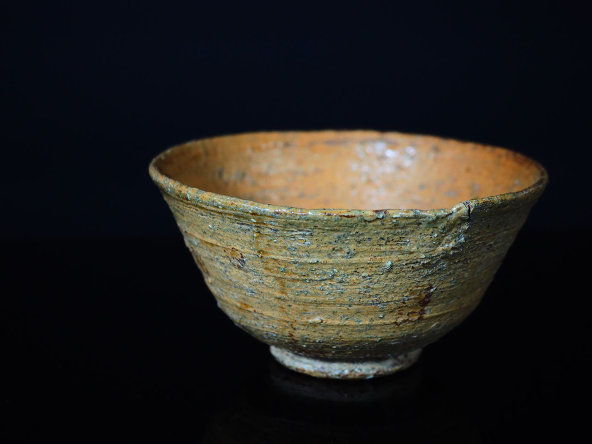 三朝焼 共箱 森田無想作 伊羅保 茶碗 古物。 公式通販 GK