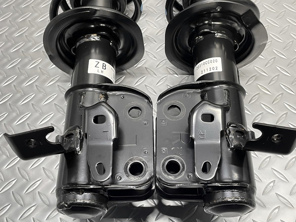 新車外し】GR86 ZN8 SZ 純正 サスペンションキット 前R 20310CC020 前L