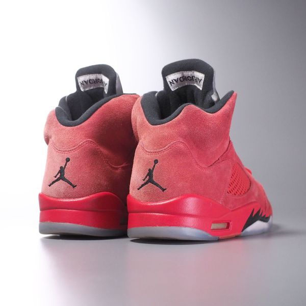 Gj7186 17年モデル ナイキ Nike メンズus10 エアジョーダン5レトロ ユニバーシティーレッド スニーカー バッシュ 靴 赤 602 27 0cm 売買されたオークション情報 Yahooの商品情報をアーカイブ公開 オークファン Aucfan Com