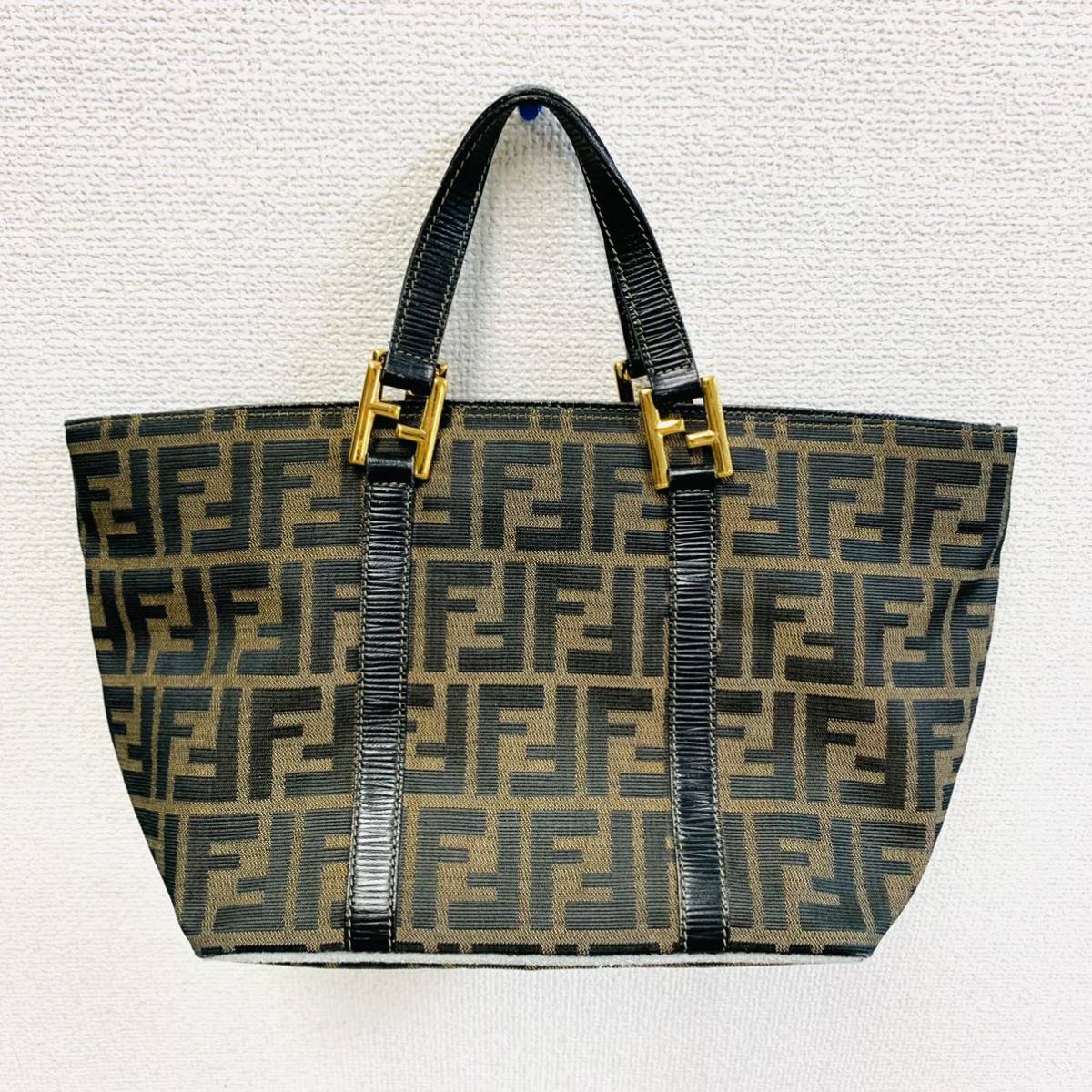 FENDI フェンディ ズッカ柄 ハンドバッグ FFロゴ ブラウン ミニ 