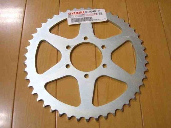 ○30X-25447-51 スプロケツト，ドリブン（47T）☆2/価格純正新品