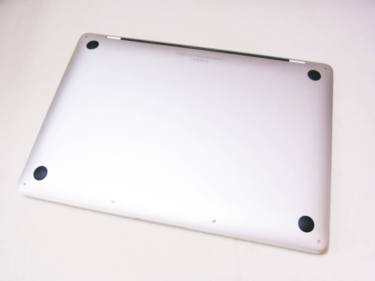 Apple MacBook Pro A2338 13インチ マックブックプロ シルバー